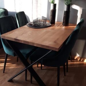 stół do jadalni drewniany
