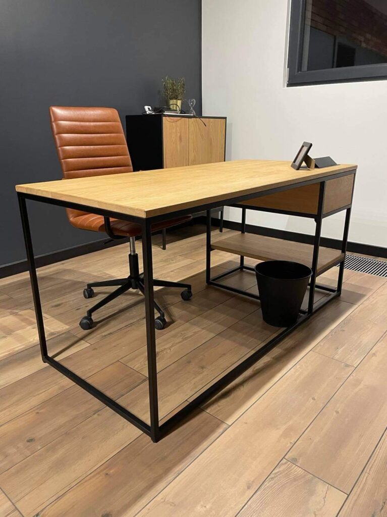 Biurko loft z szufladą